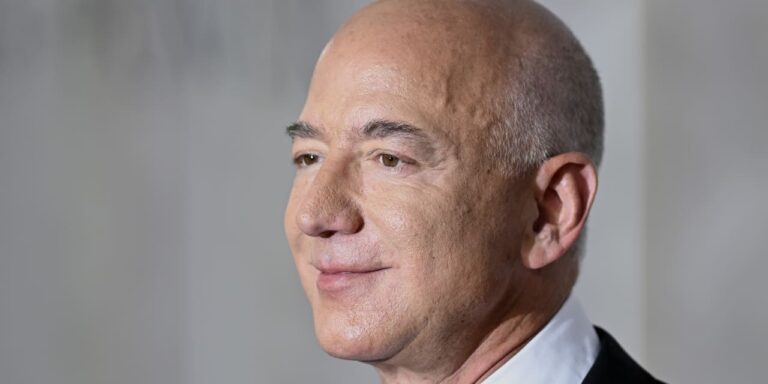Jeff Bezos sells more Amazon stock, bringing total to $6 billion this month